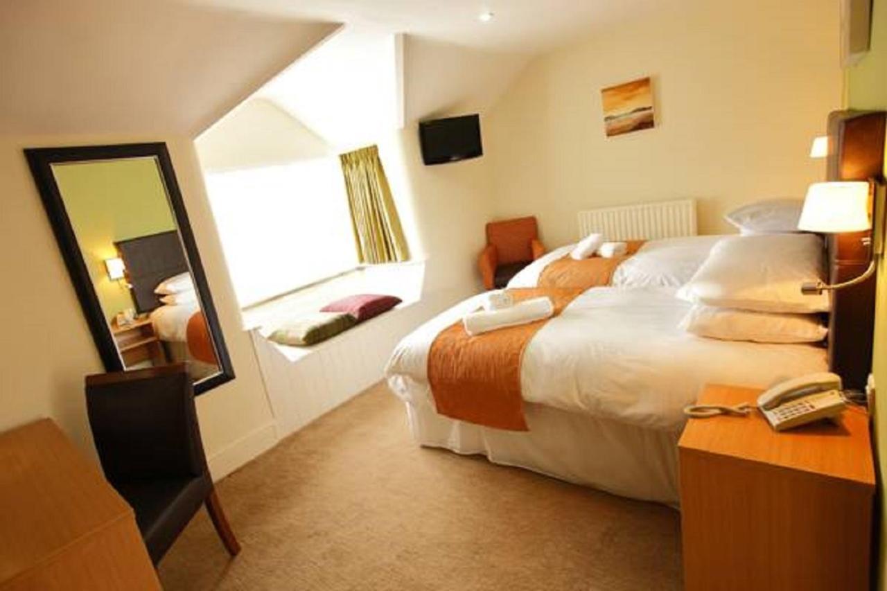 Hotel Rose And Crown Porthcawl Exteriér fotografie