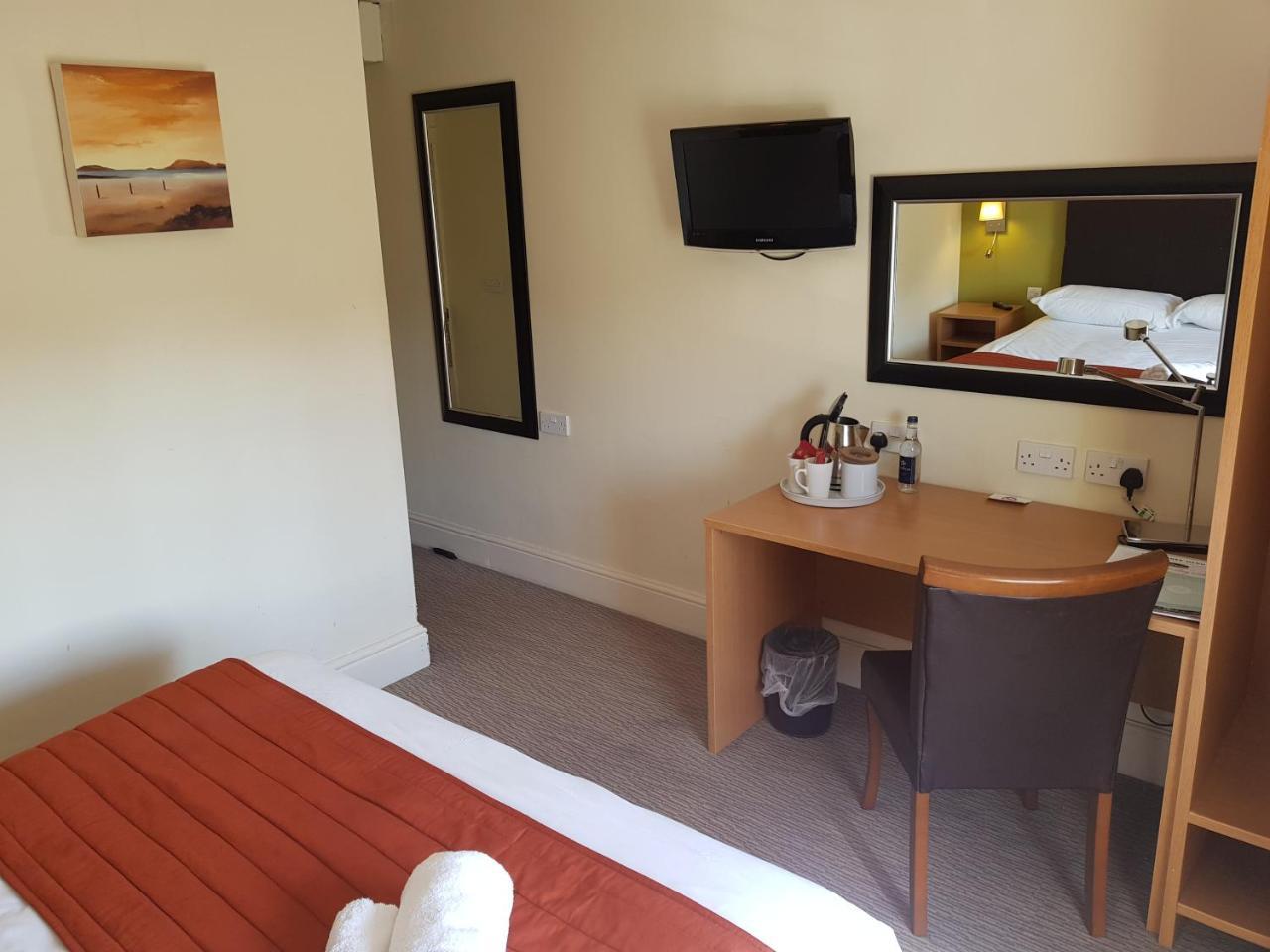 Hotel Rose And Crown Porthcawl Exteriér fotografie