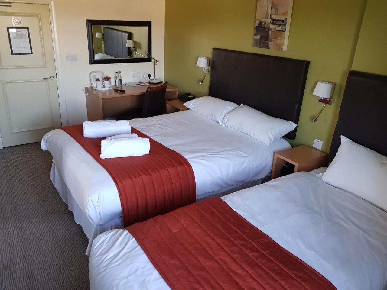 Hotel Rose And Crown Porthcawl Exteriér fotografie